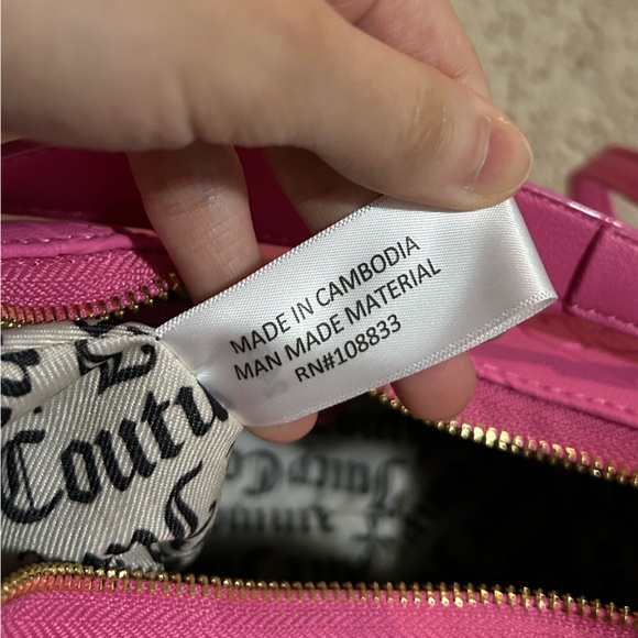 Rare NWT Juicy Couture Good Times Shoulder Bag Juicy Pink - Picture 15 of 15